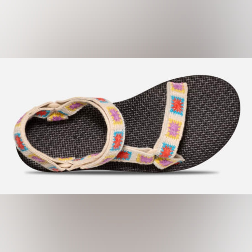 Teva Flatform Universal Crochet (NWOB) - Picture 5 of 7